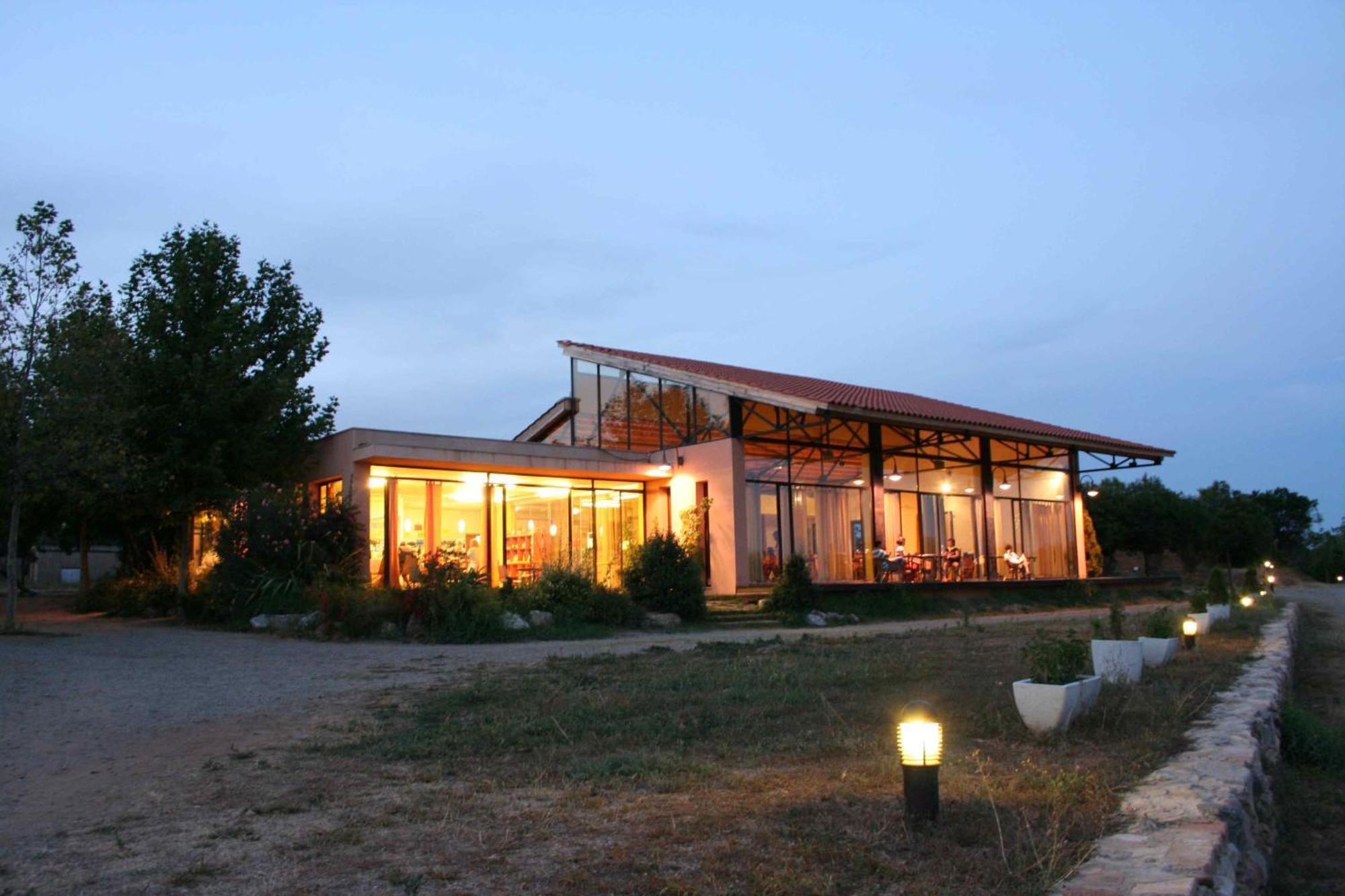 Ecologic Vinyols Camp Hotel Vinyols i Els Arcs Exterior photo